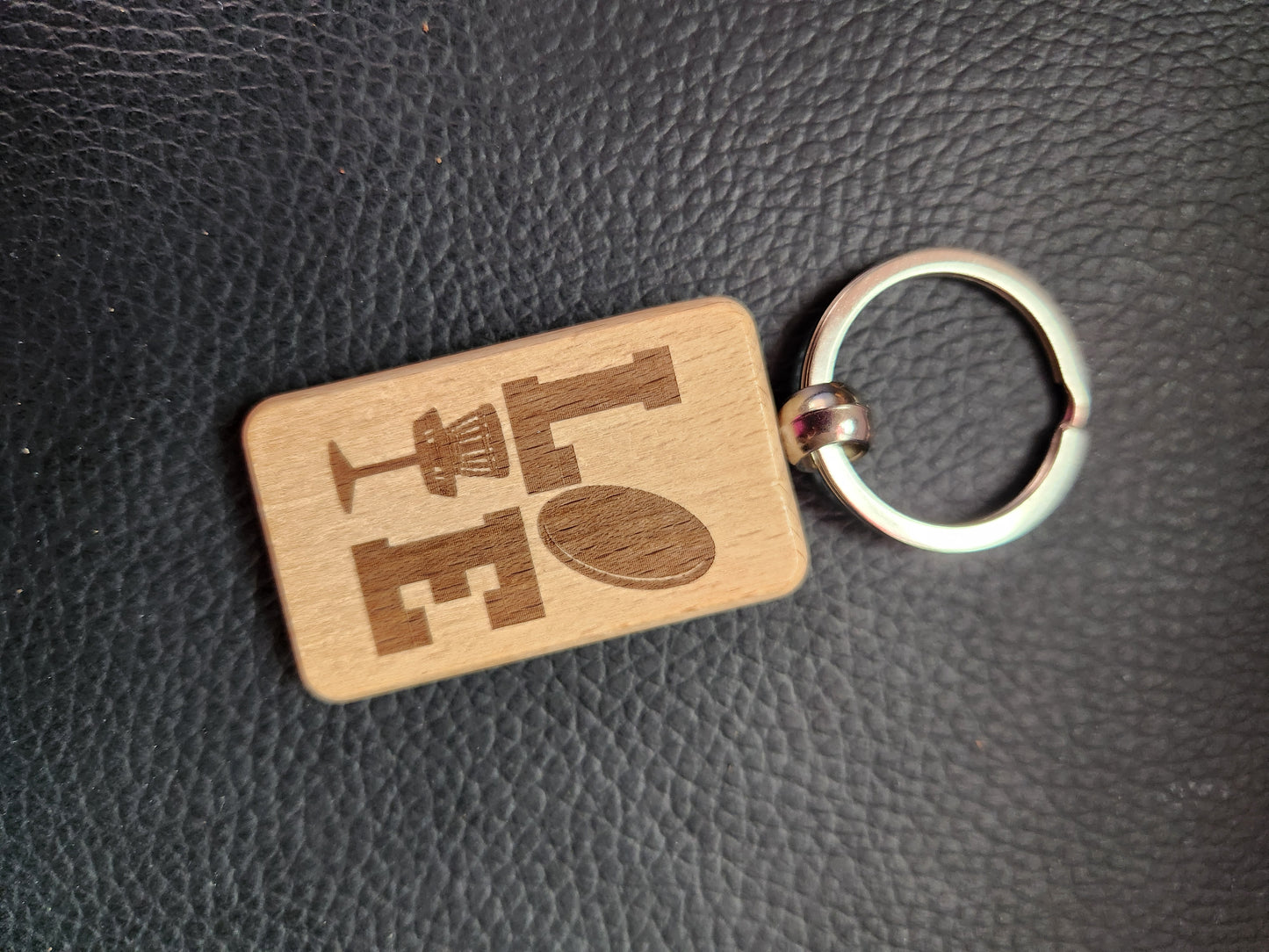 Disc Golf Love Wood Keychain