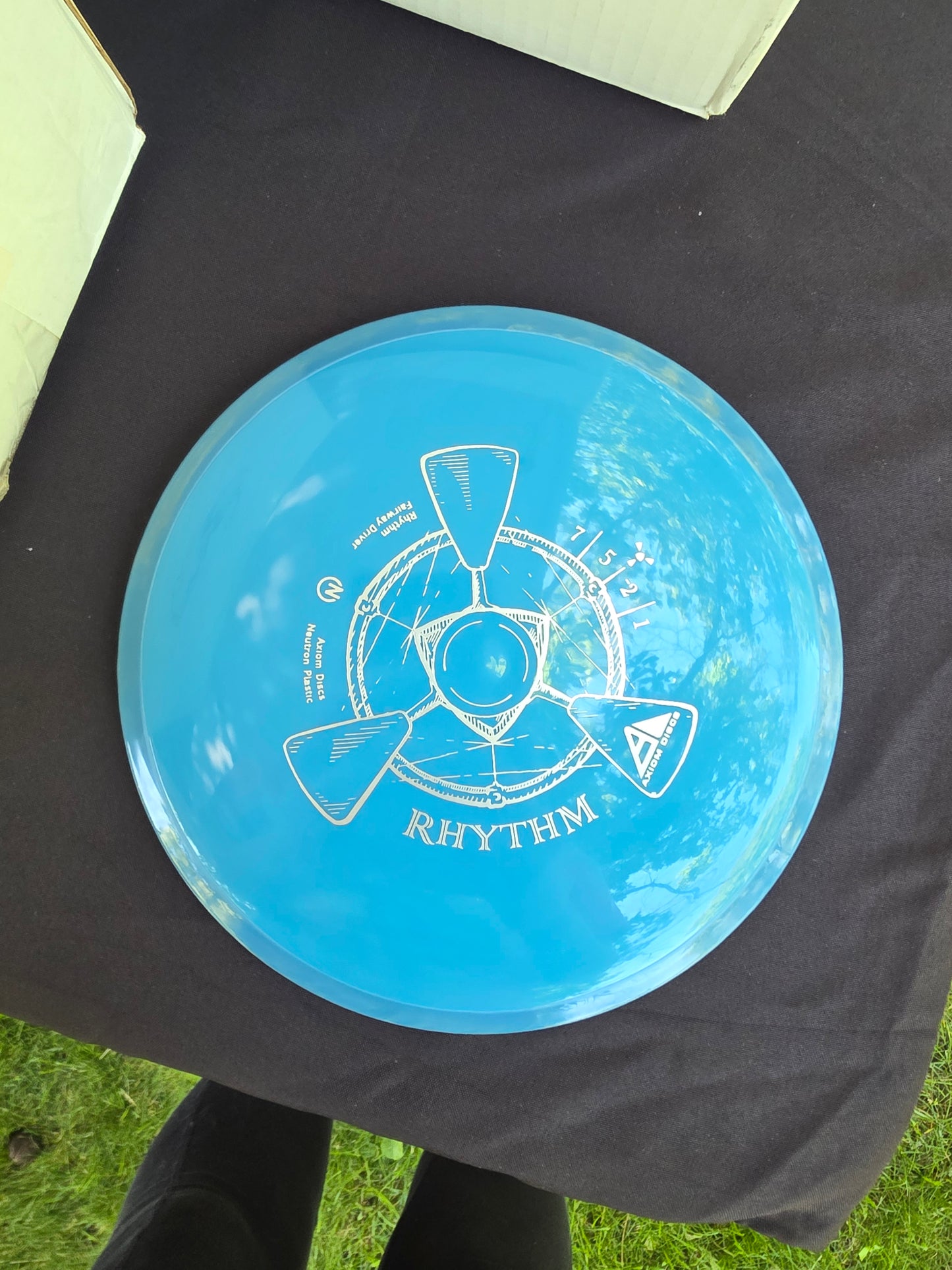 Axiom Neutron Rhythm Fairway Driver